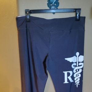 RN design leggings